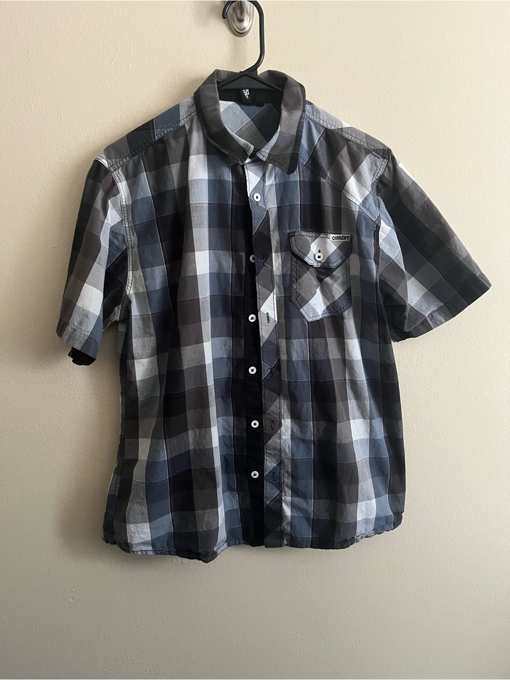 Ocean Current Men's Short-Sleeve Plaid Button-Up Shirt Medium